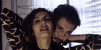 TİYATRON'DAN SONU MUTLU BİTMEYEN BİR HİKAYE