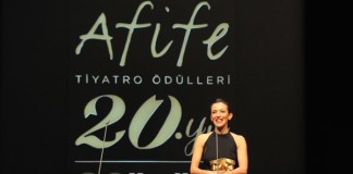 AFİFE ÖDÜLLERİ YILIN EN BAŞARILI KADIN OYUNCUSU