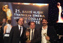 21.SADRİ ALIŞIK TİYATRO ÖDÜLLERİ -DRAM- YARDIMCI ROLDE YILIN EN BAŞARILI ERKEK OYUNCUSU: