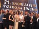 21. SADRİA ALIŞIK SİNEMA ÖDÜLLERİ YARDIMCI ROLDE YILIN EN BAŞARILI ERKEK OYUNCUSU: