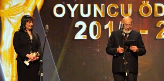 21.SADRİ ALIŞIK TİYATRO ÖDÜLLERİ- MÜZİKAL YADA KOMEDİ DALINDA- DAYARDIMCI ROLDE YILIN EN BAŞARILI KADIN OYUNCUSU