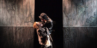The Fool’den Uyarlanan ‘Enayi’ Tatavla sahne’de (25 Ocak)