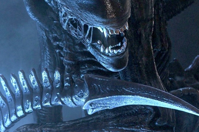 alien-covenant-yaratik-covenant-fragmani-2017_9657802-6511_1800x945 (1)