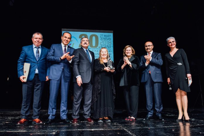 sakip-sabanci-ayla-algan-dirensanat