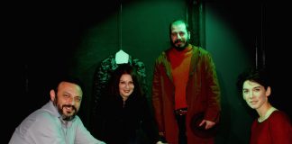 BiTiyatro’nun ‘Hiç Mi Bir Şeyim Yok’ oyunun Ekibi ile (Foto Galeri)