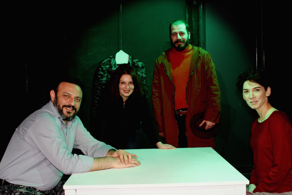 tiyatro-bitiyatro-hicmi-birseyim-yok-sabit-dogan-lacin-ceylan-1fatih-dokgoz-evren-kardes123456