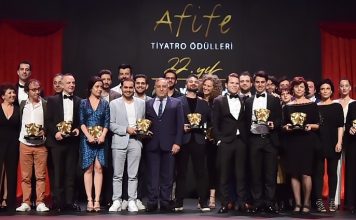 22. Afife Tiyatro ödülleri Foto Galeri