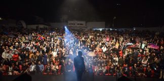 YAĞMURA RAĞMEN MABEL