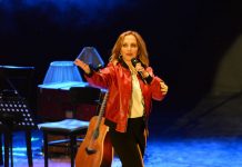 Sertab Erener : Aşkın İçini de Boşalttılar”