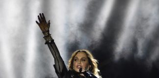 Bodrum Antik Tiyatro Konserleri Sertap Erener ile devam ediyor
