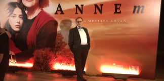 Annem Filminin Galasında Halkla İlişkiler Skandalı