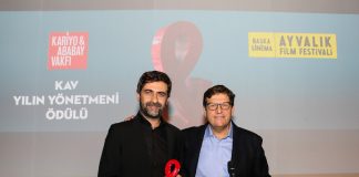 Yılın Yönetmeni Ödülü Kız Kardeşler’in yönetmeni Emin Alper’e Verildi