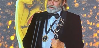 Haluk Bilginer, 47. Uluslararası Emmy Ödülleri’nde ‘en iyi erkek oyuncu’ ödülüne layık görüldü.