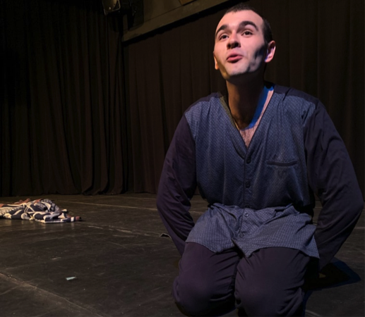mavi-gece-titus