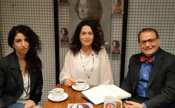 Nazan Kesal ve Berfin Zenderlioğlu ile ‘Yaralarım Aşktandır’ Oyununu Konuştuk.
